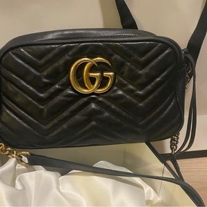 Gucci GG Marmont Shoulder Bag - Black
